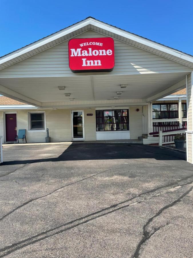 Malone Inn Extérieur photo
